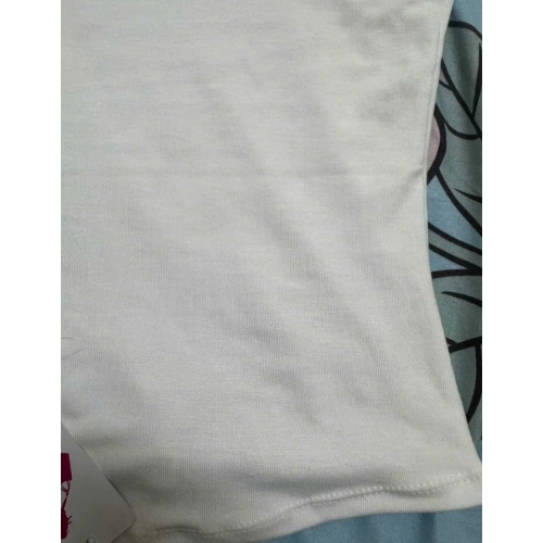 săn đucợ giá rẻ, vải cotton mịn mát from đẹp, nên mua nhenn