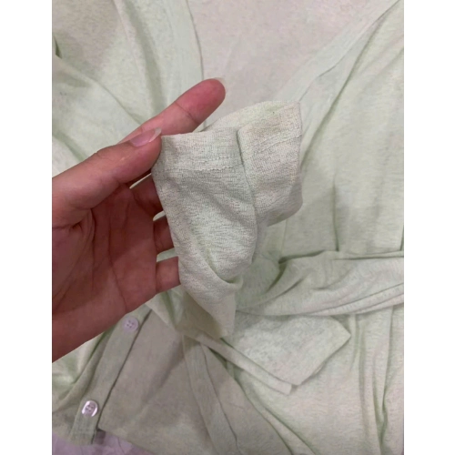 vải mỏng thoáng mát, rất đáng mua nha